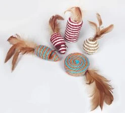 Make Life Beautiful® - Kattenspeeltjes Set - 7-delig - Kattenspeelgoed - Kattenhengel - Speelmuisjes - Kattenspeelgoed Set 18 Make Life Beautiful® - Kattenspeeltjes Set - 7-delig - Kattenspeelgoed - Kattenhengel - Speelmuisjes - Kattenspeelgoed Set -Kattenproducten 1200x1077 1