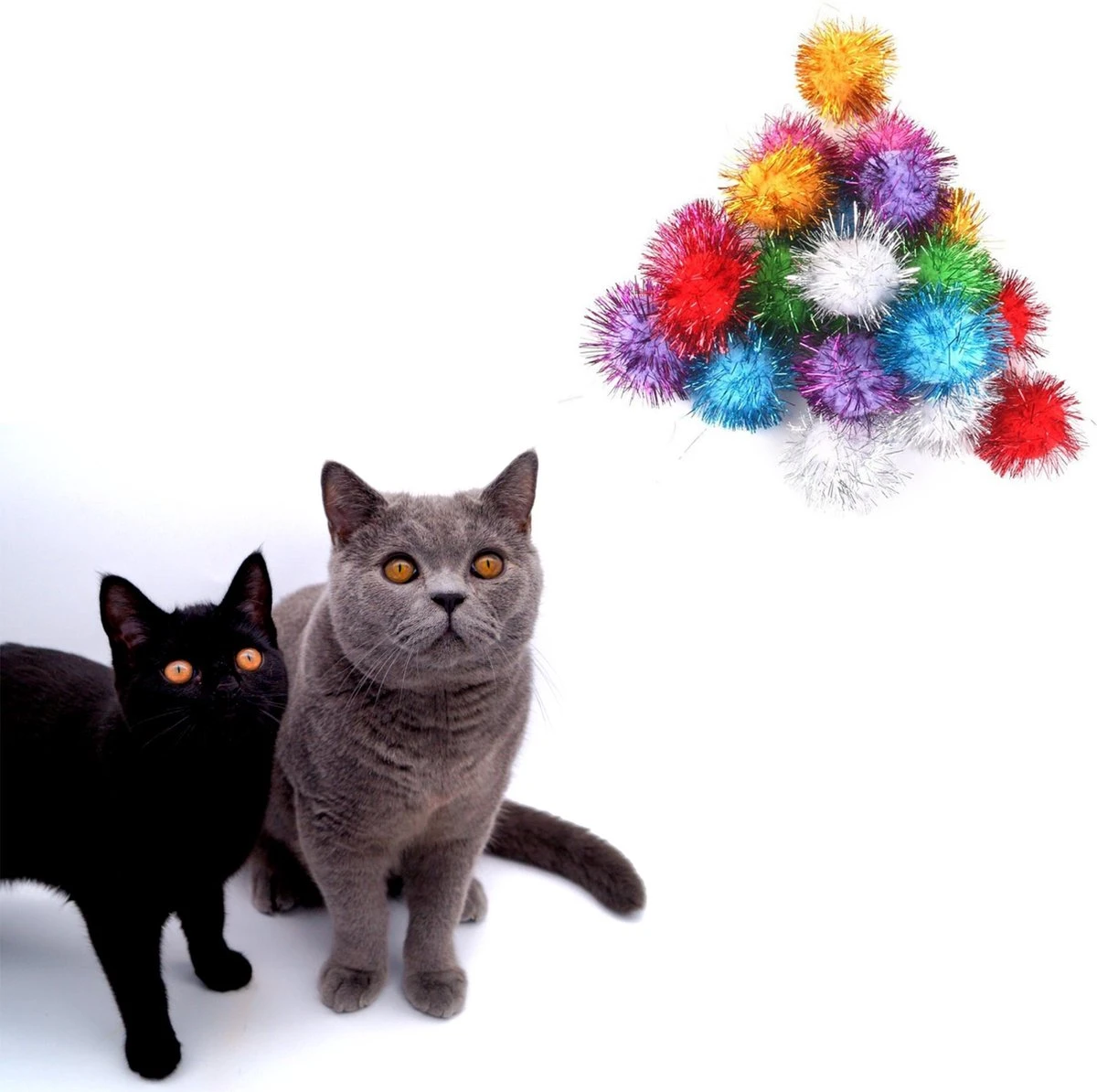 Make Me Purr Glitter Pompon Ballen (10 Stuks) - Kattenspeeltjes - Kattenspeelgoed - Speelgoed Voor Katten - Kat Speeltje Bal - Kitten Speeltjes Balletjes 3 Make Me Purr Glitter Pompon Ballen (10 Stuks) - Kattenspeeltjes - Kattenspeelgoed - Speelgoed Voor Katten - Kat Speeltje Bal - Kitten Speeltjes Balletjes