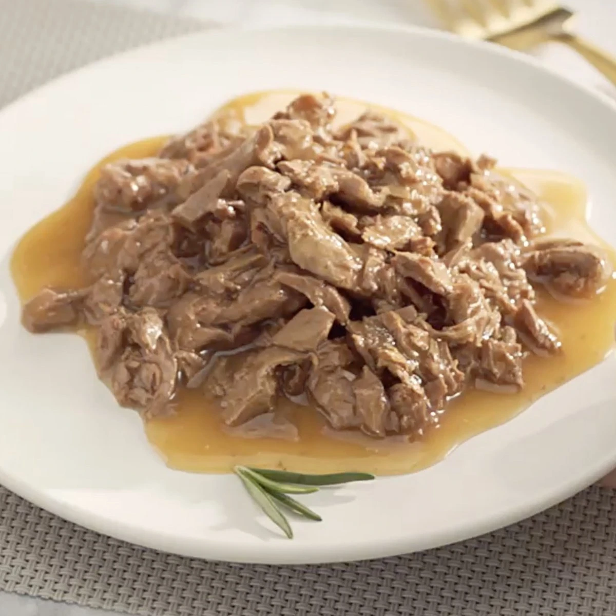 Purina One Purina Gourmet Perle - Mini Filets In Saus - Kalkoen Eend Tonijn & Lam - 40x85g 4 Purina One Purina Gourmet Perle - Mini Filets In Saus - Kalkoen Eend Tonijn & Lam - 40x85g - Afbeelding 2