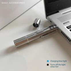 Merkloos Laserpen - Daily Accessoires - USB Oplaadbaar - Kattenspeeltjes - Laserlampje - 7 Verschillende Standen - RVS Zilver - Zaklamp - UV Lamp – Kattenspeelgoed -Kattenproducten 1200x1200 770