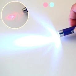 Merkloos 2 In 1 - Laserlampje Voor Katten - Kattenspeelgoed - + Mini Zaklamp 8 Merkloos 2 In 1 - Laserlampje Voor Katten - Kattenspeelgoed - + Mini Zaklamp -Kattenproducten 1200x1200 858