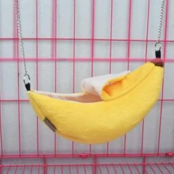 Consumerce® Premium Pluche Hamster Hangmat Banaan Geel | Geschikt Voor In De Hamsterkooi | Hamster Speelgoed | Huisje | Kooi | Knuffel | Hangmat | Knaagdier | Knaagdieren | Knaagdierkooi | Knaagdierhuis | Rat | Rattenkooi | Hamster Bed 5 Consumerce® Premium Pluche Hamster Hangmat Banaan Geel | Geschikt Voor In De Hamsterkooi | Hamster Speelgoed | Huisje | Kooi | Knuffel | Hangmat | Knaagdier | Knaagdieren | Knaagdierkooi | Knaagdierhuis | Rat | Rattenkooi | Hamster Bed -Kattenproducten 1200x1200 970
