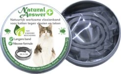 Teken- En Vlooienband Voor Katten PLUS - Natuurlijk Middel Tegen Vlooien En Teken - 100% Natuurlijk - 38,5 CM - Tot 8 Maand Werkzaam - Biologisch 11 Teken- En Vlooienband Voor Katten PLUS - Natuurlijk Middel Tegen Vlooien En Teken - 100% Natuurlijk - 38,5 CM - Tot 8 Maand Werkzaam - Biologisch -Kattenproducten 1200x739