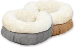 All For Paws Donut Bed – Kattenmand – Biedt Warmte En Comfort Voor Katten Of Kleine Honden – Ø 45cm – Beige – Wasbaar Met De Hand 12 All For Paws Donut Bed – Kattenmand – Biedt Warmte En Comfort Voor Katten Of Kleine Honden – Ø 45cm – Beige – Wasbaar Met De Hand -Kattenproducten 1200x759 4
