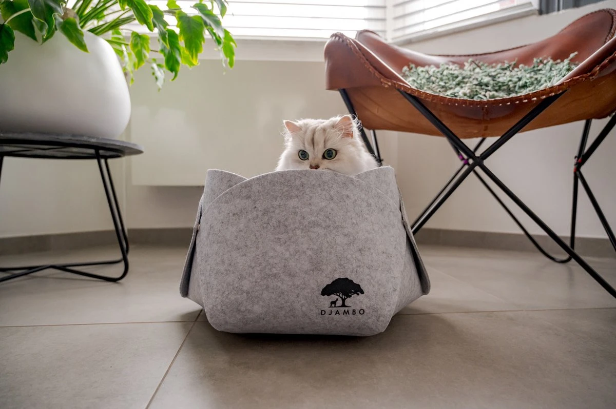 Djambo Grijs Kattenmand Vilt Met 1 Zacht Kussen - Elegant En Praktisch Kattenbed - Comfortabel En Origineel Design 5 Djambo Grijs Kattenmand Vilt Met 1 Zacht Kussen - Elegant En Praktisch Kattenbed - Comfortabel En Origineel Design - Afbeelding 3