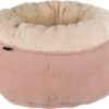 Trixie Kattenmand Elsie Velours Beige - 45 X 45 CM 2 Trixie Kattenmand Elsie Velours Beige - 45 X 45 CM -Kattenproducten 1200x923 2
