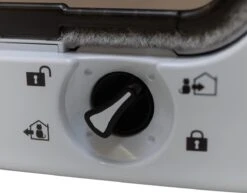 Cat Mate Kattendeur Microchip 360 Wit 13 Cat Mate Kattendeur Microchip 360 Wit -Kattenproducten 1200x938