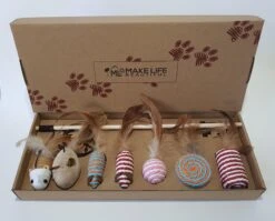 Make Life Beautiful® - Kattenspeeltjes Set - 7-delig - Kattenspeelgoed - Kattenhengel - Speelmuisjes - Kattenspeelgoed Set 20 Make Life Beautiful® - Kattenspeeltjes Set - 7-delig - Kattenspeelgoed - Kattenhengel - Speelmuisjes - Kattenspeelgoed Set -Kattenproducten 1200x968 3