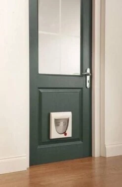 Petsafe 917 Classic - Incl. Tunnel - Wit - Kattenluik - Ø 22.4 Cm 17 Petsafe 917 Classic - Incl. Tunnel - Wit - Kattenluik - Ø 22.4 Cm -Kattenproducten 780x1200 4